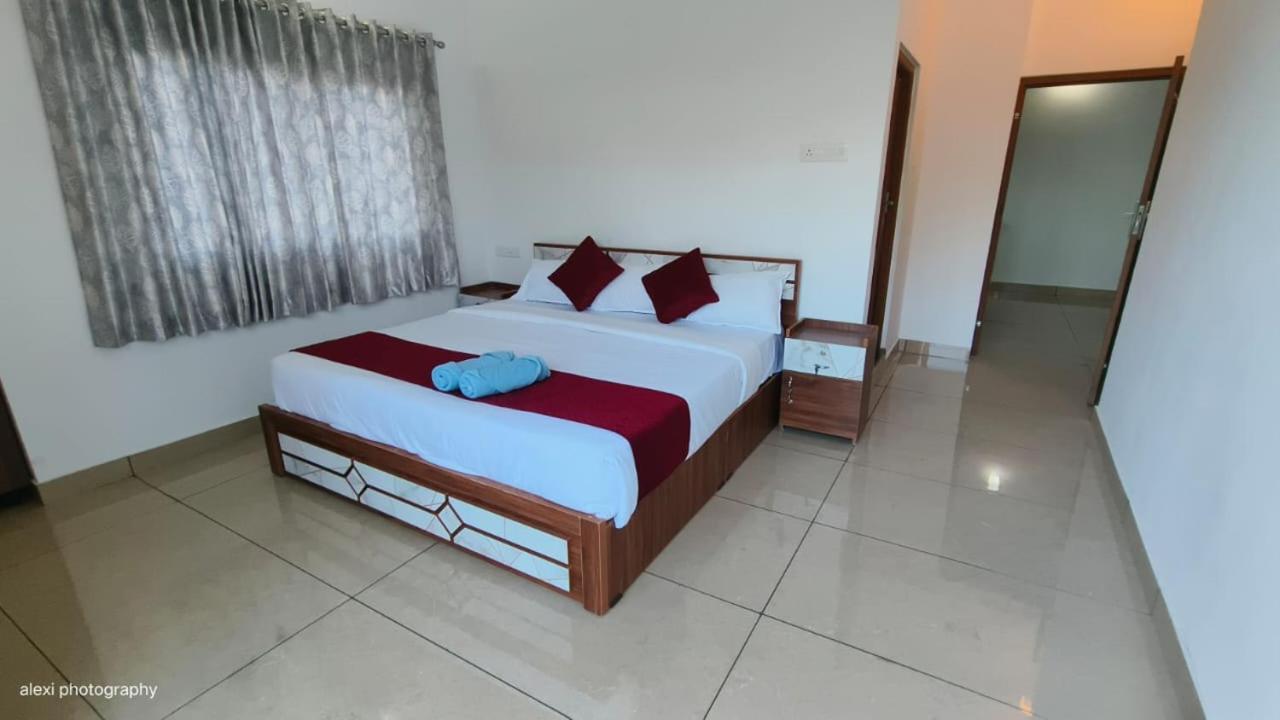 The Cloud Mountain Tourist Villa Vagamon Bagian luar foto
